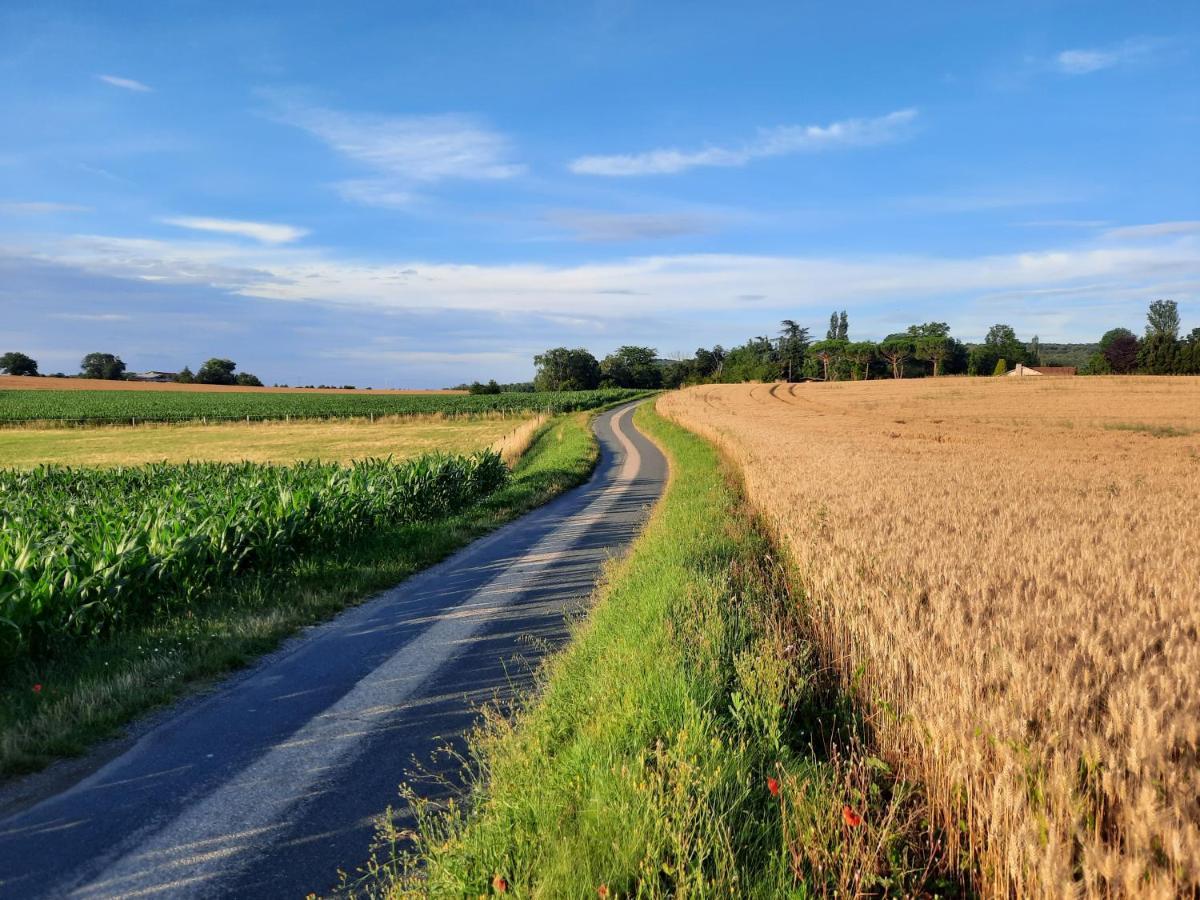 75m2, Avec Vue, Au Calme, Lyon A 25km *