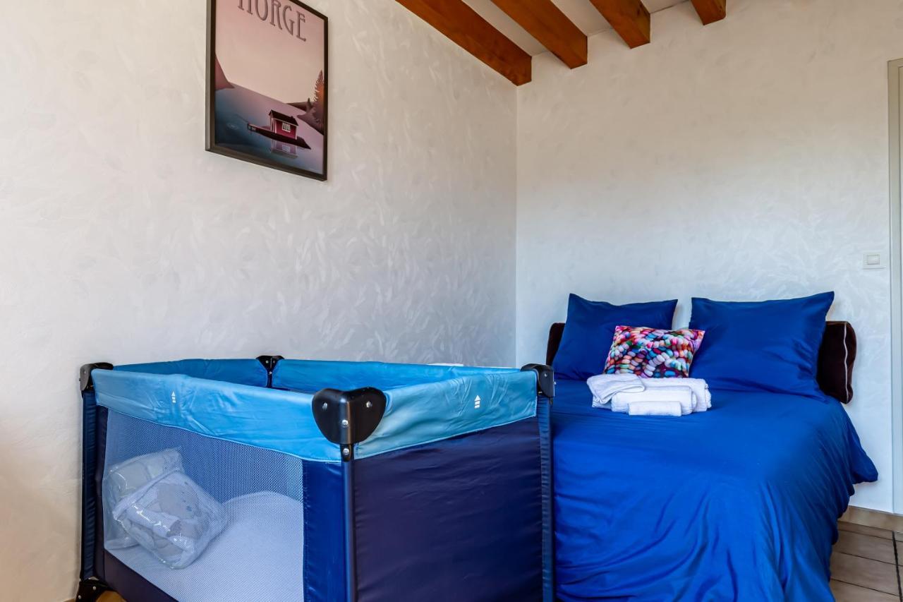 75m2, Avec Vue, Au Calme, Lyon A 25km Apartment *